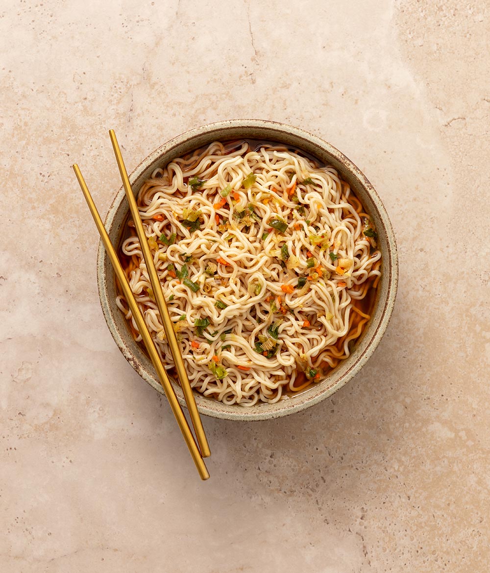 High Protein noodles, Spicy Mushroom noodle flavour | 17g Protein, 6g Fibre, 16 vitamins and minerals, Air dried non fried noodles | Vegan | Meal replacement approved | 6 x 4packs healthy ramen by Wholesome Bowl
